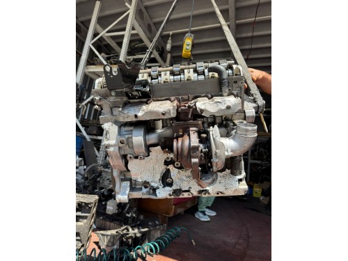 Volkswagen Transporter T5 2.5 BPC motor çıkma temiz orijinal 