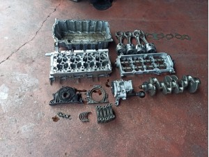Volkswagen 1.6 cay motor parçaları mevcuttur çıkma temiz orijinal 
